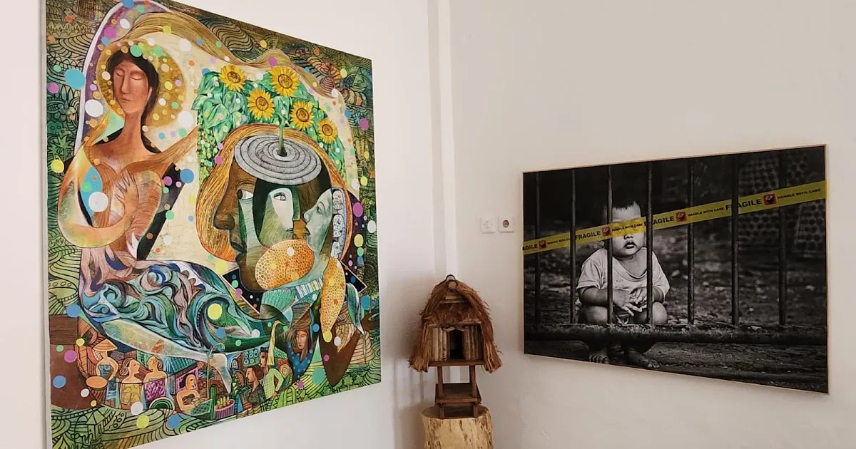 Fhia Studio Mini: Seni Memotret Instan di Jantung Adipala